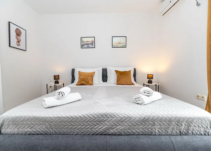 Апартаменты Apartman Kozina 3