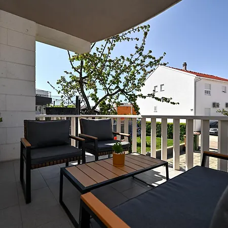 Kozina Apartman